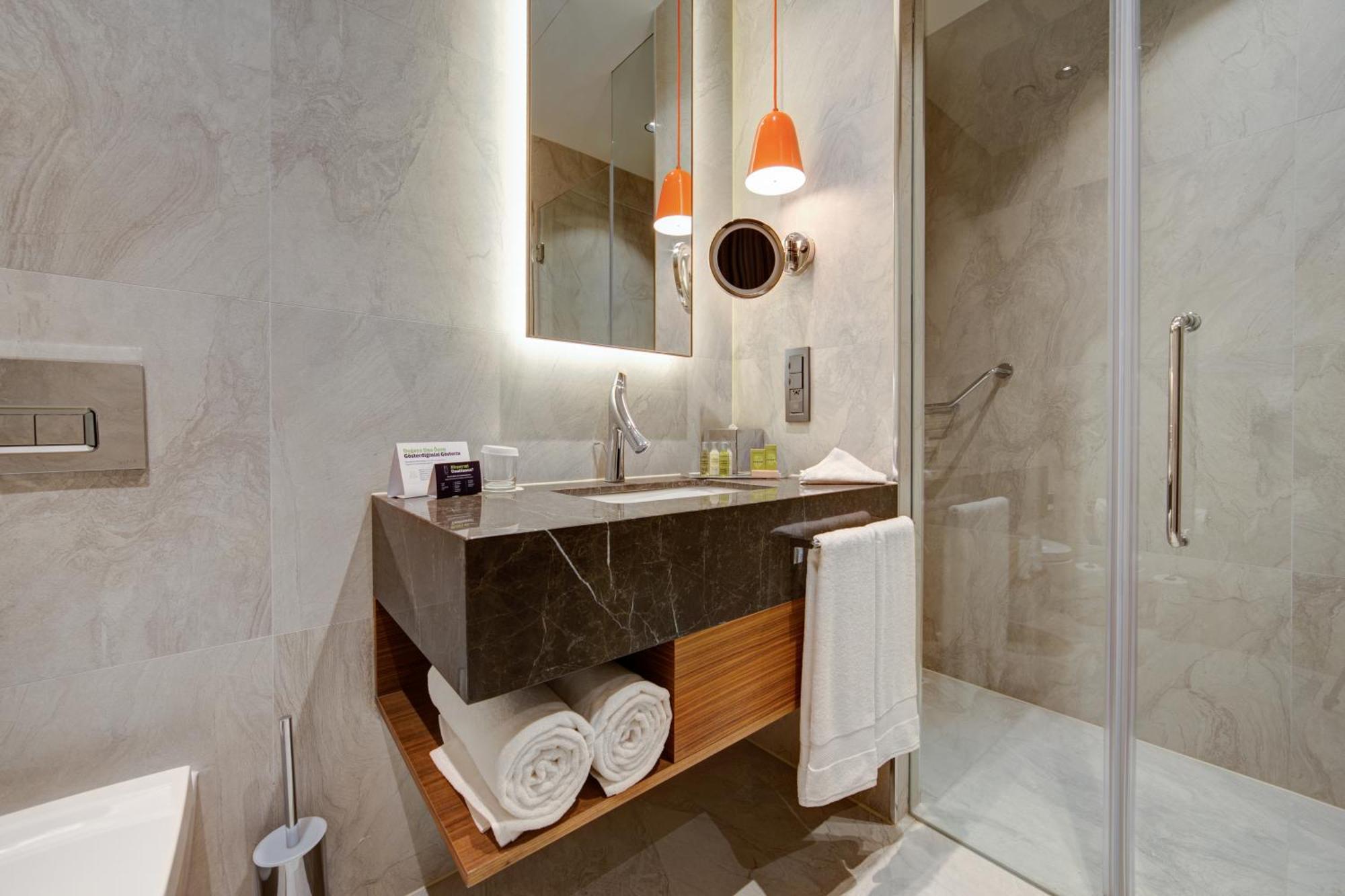 Doubletree By Hilton Adana Hotel Eksteriør billede