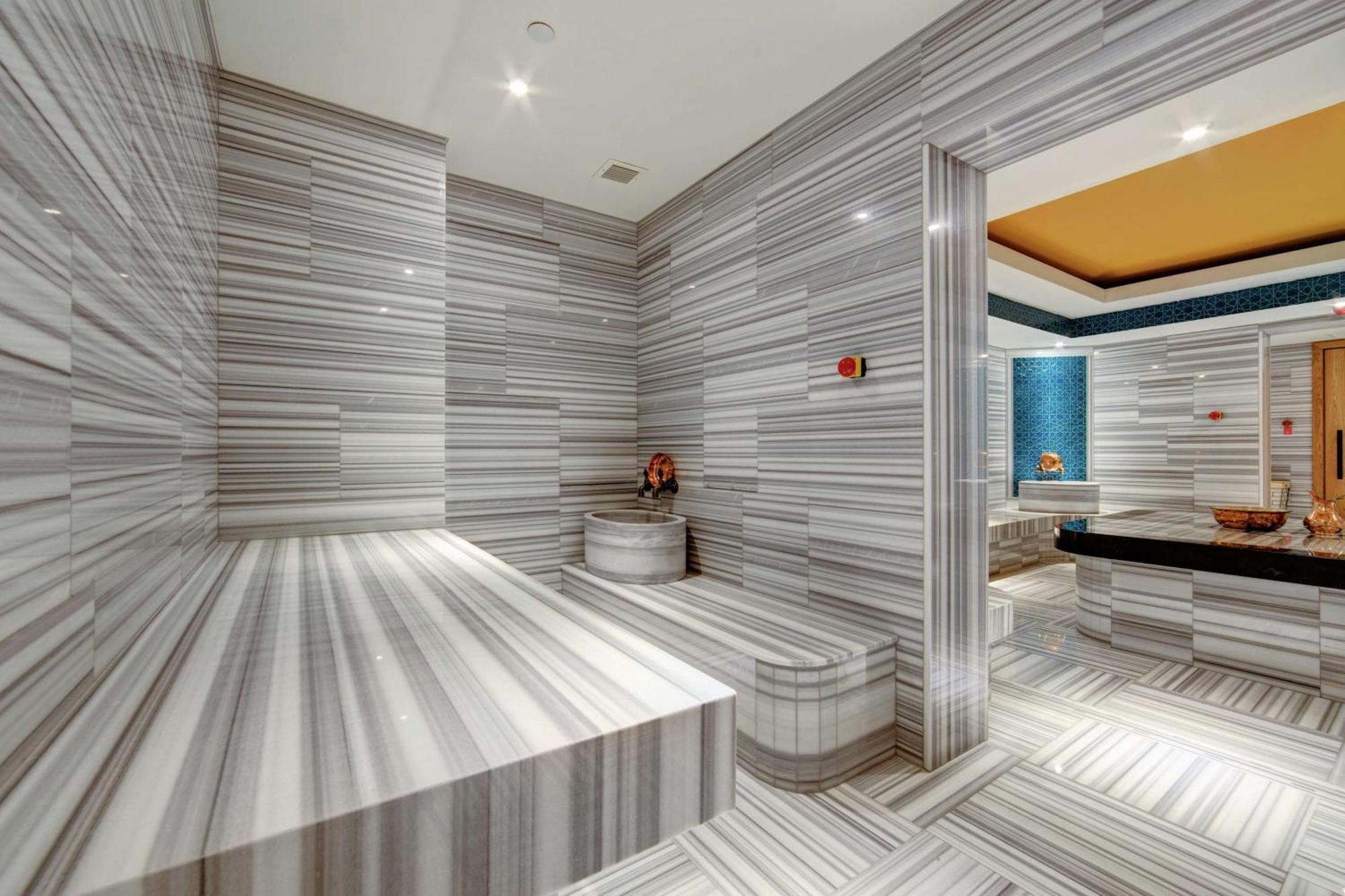 Doubletree By Hilton Adana Hotel Eksteriør billede