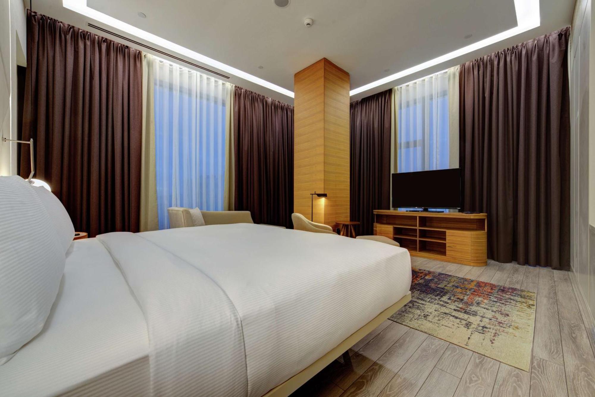 Doubletree By Hilton Adana Hotel Eksteriør billede